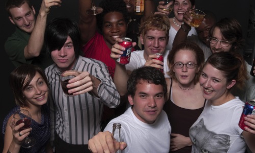 How To Survive Your First College Party 